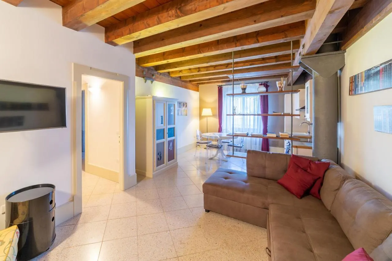 Youatmolino Canal View Apartment Wenecja